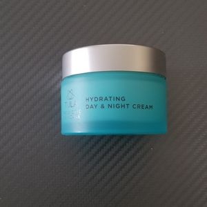 Tula Hydrating Day & Night Cream